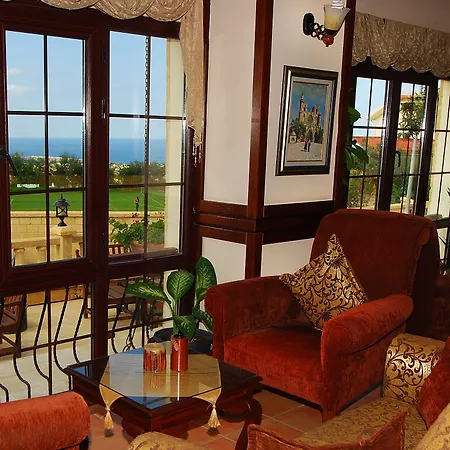 Bellapais Monastery Village 別荘 Kazaphani