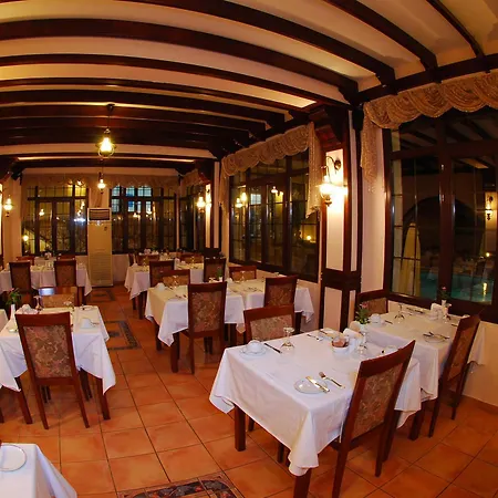 Hotel Bellapais Monastery Village