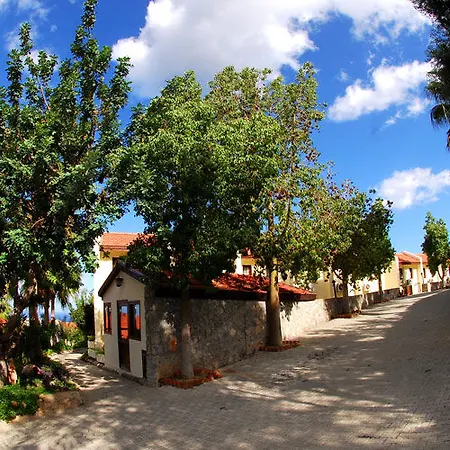 Bellapais Monastery Village Hotel