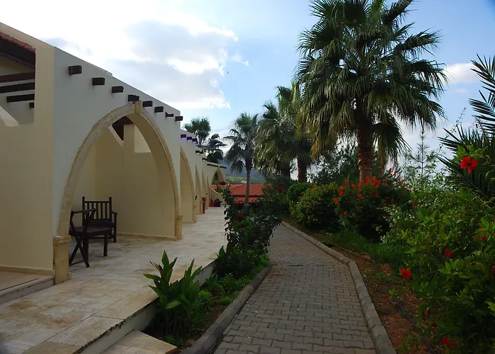 Semesterbostad Bellapais Monastery Village