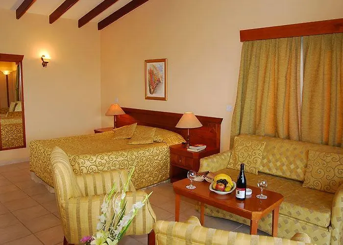 Дом отдыха Bellapais Monastery Village